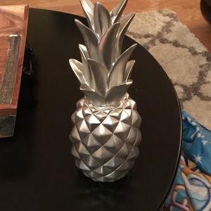 Meet your Posher, Wendy