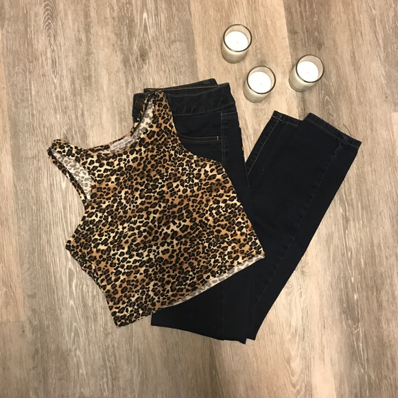 Crop Top - Donating to @markwelch - Picture 2 of 4