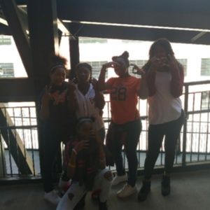 Meet your Posher, Adriana