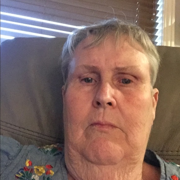 Meet your Posher, Joyce - Picture 1 of 1