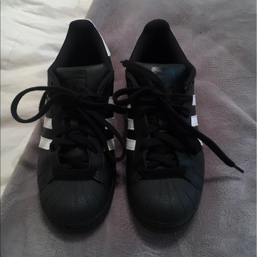 adidas superstars