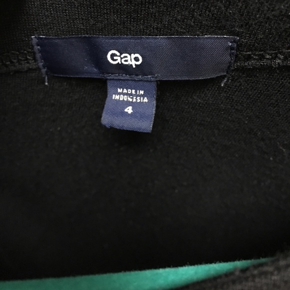 GAP Dresses - Gap LBD GAP Dresses - Gap LBD