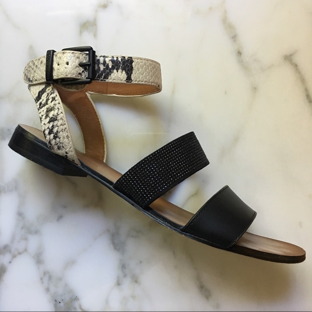 BCBGeneration 🎪 Whims Snakeprint Flat Sandal