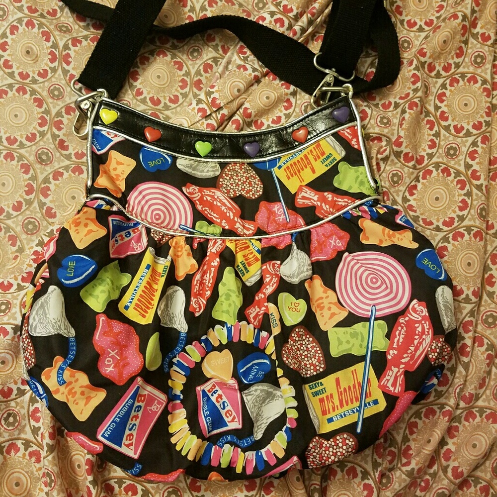 Betseyville By Betsey Johnson candy bag