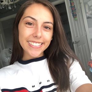 Meet your Posher, Regan