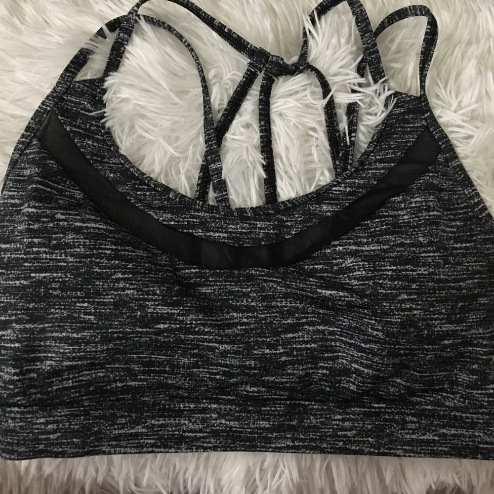 Sports bra
