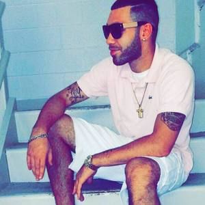 Meet your Posher, Casey