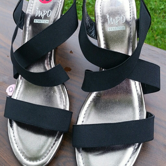 Sandals - Picture 1 of 3