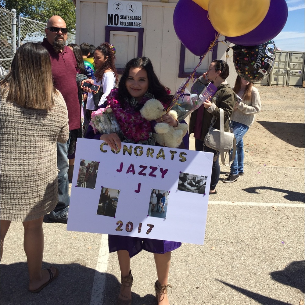 Meet your Posher, Jasmin