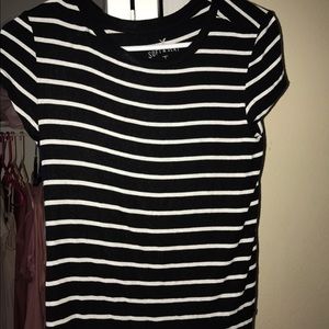 Black t-shirt with white stripes