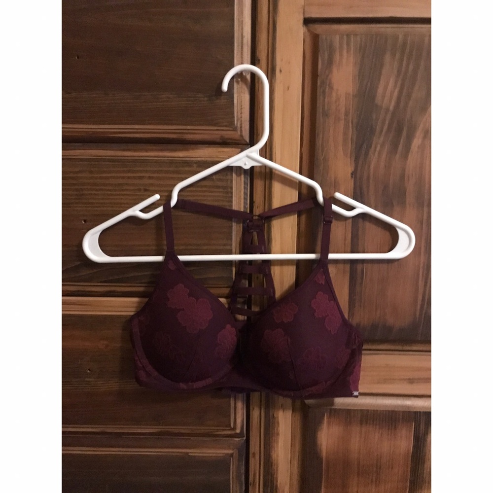 NWOT Victoria Secret floral bra 🤘🏻