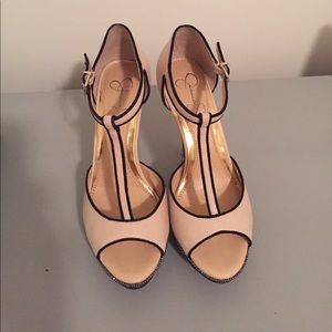 Jessica Simpson Platform sandals