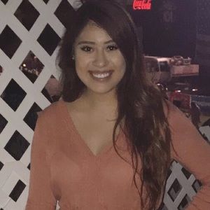 Meet your Posher, Mitzi