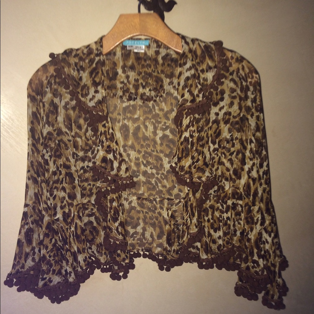 Jocelyn silk leopard blouse size small/Medium