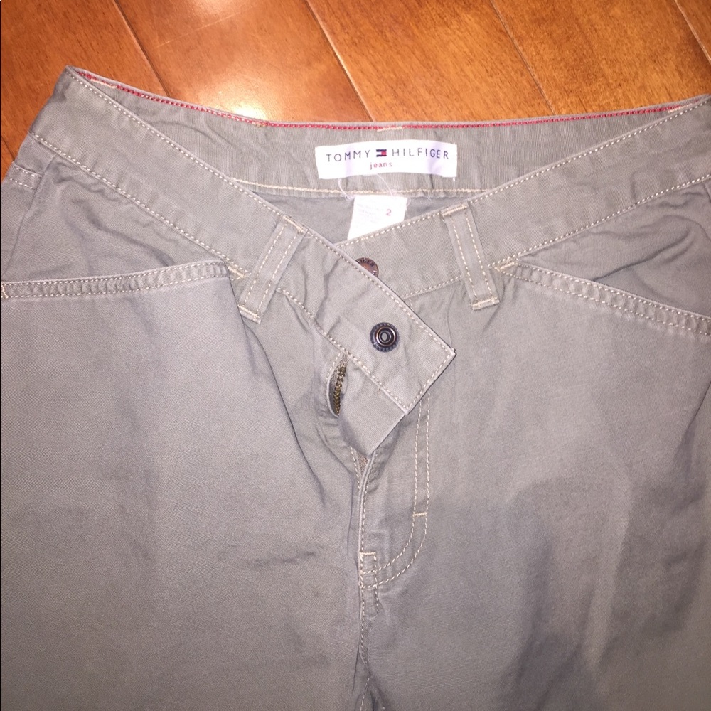 Tommy Hilfiger vintage cargo mid rise pants