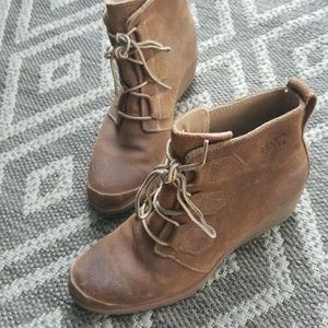 Sorel Brown wedge boots