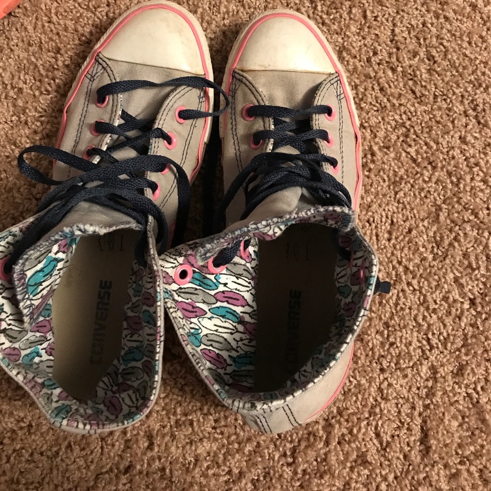 Custom Converse