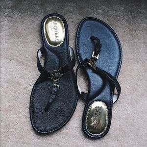 Micheal Kors Flip Flops