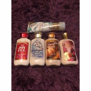 Set of 5 seasonal lotion bundle 🤘🏻