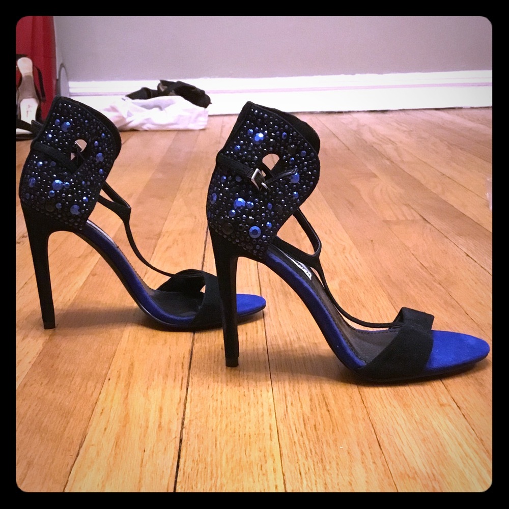 Steve Madden holiday heels