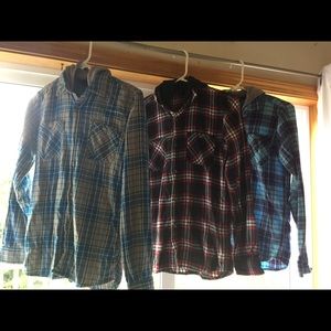 3 boys hooded flannels 2 size Large, 1 size XL