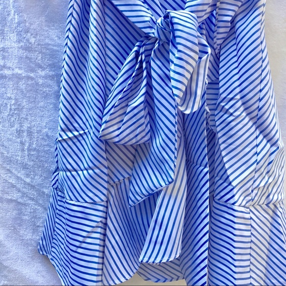 LAST ONE! Blue & white striped wrap dress💙, sz L - Picture 6 of 8