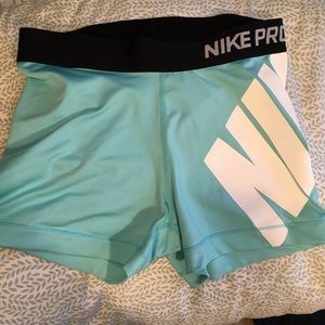 Aqua Nike pro spandex
