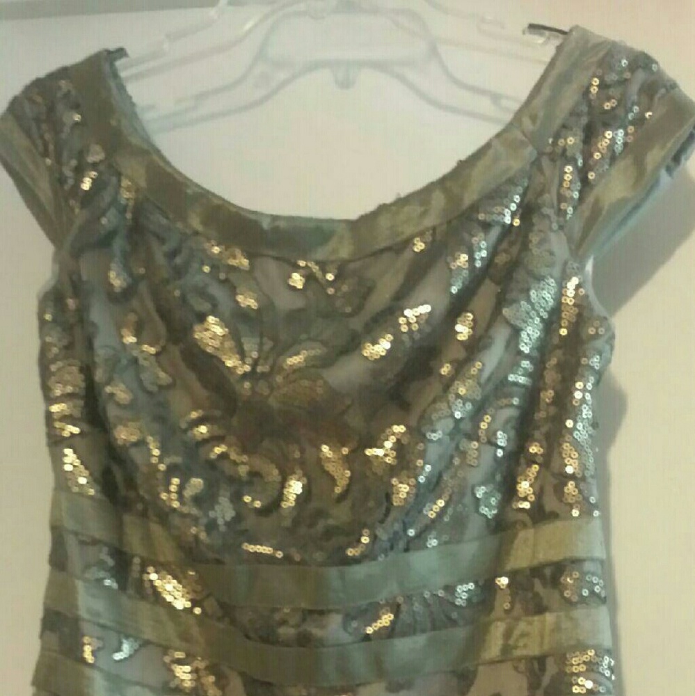 Elegant mermaid embellished metallic lace gown