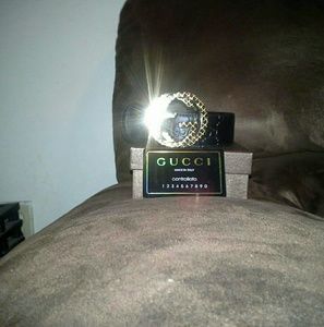 A Gucci belt