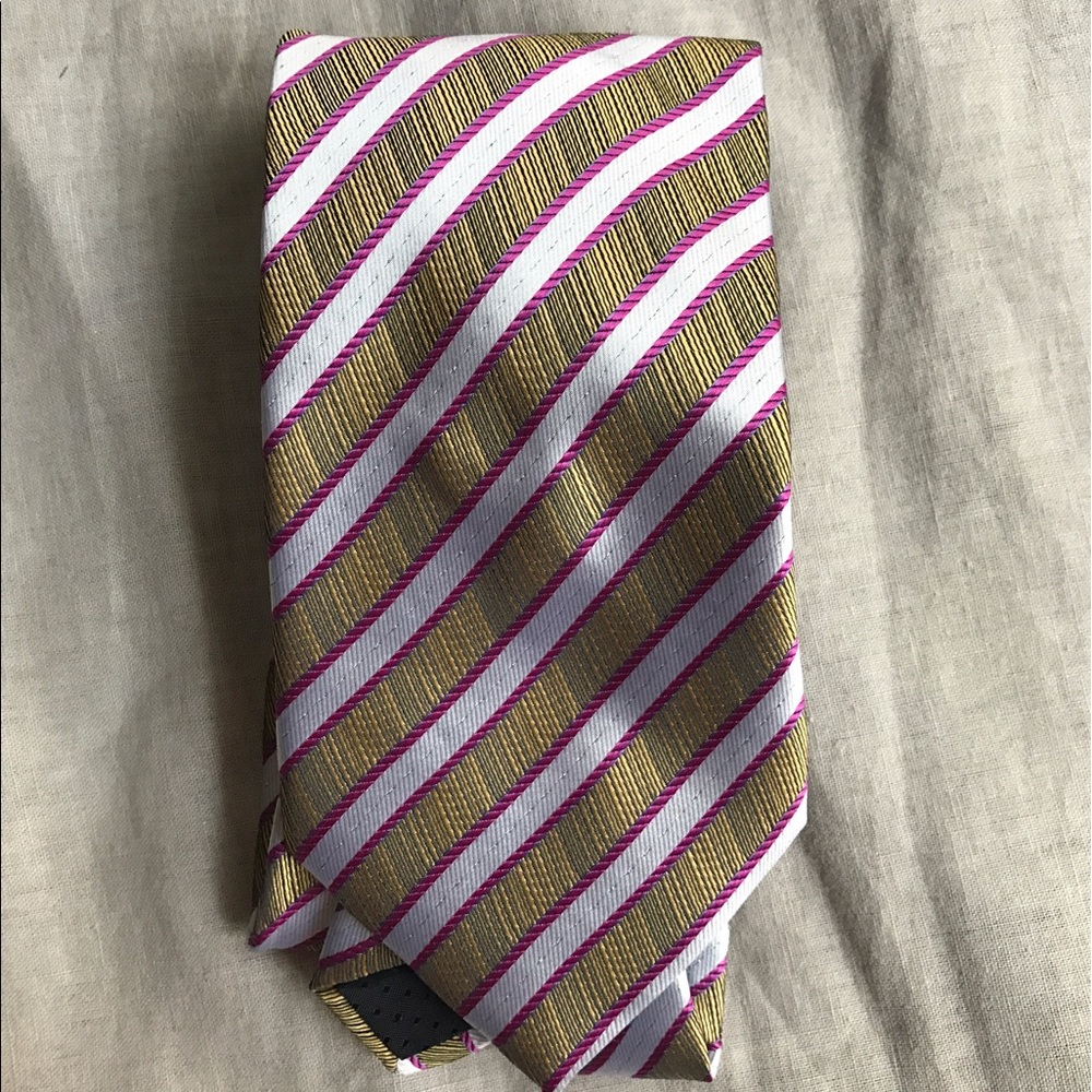 Italian men's tie; olive-gold, pink, silver.