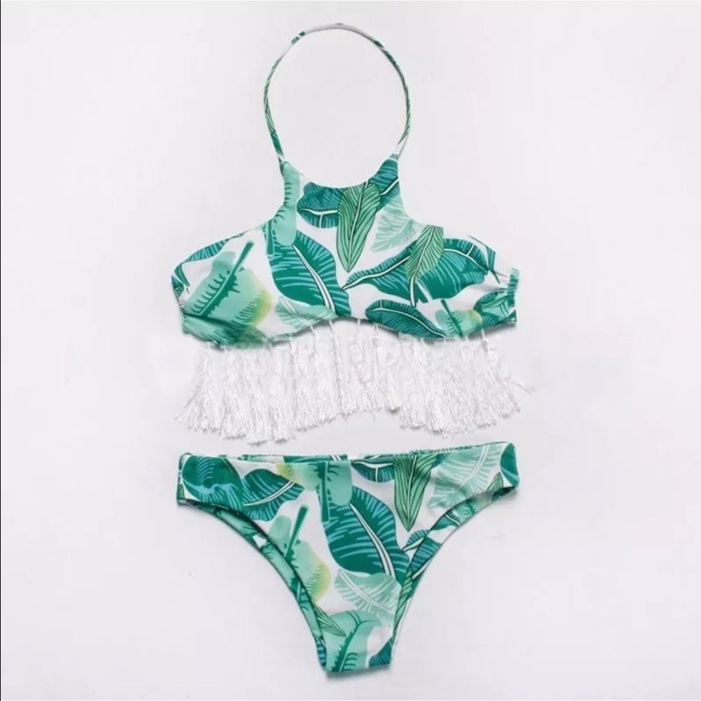Palm Tree ๐ด Print Sexy Fringe Suit its HEREโค๏ธโ๏ธ - Picture 6 of 8