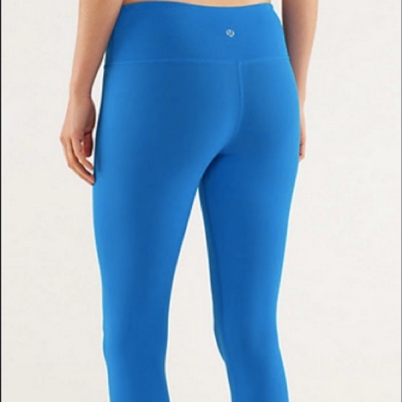 lululemon athletica Pants - Blue/black reversible lululemon cropped legging