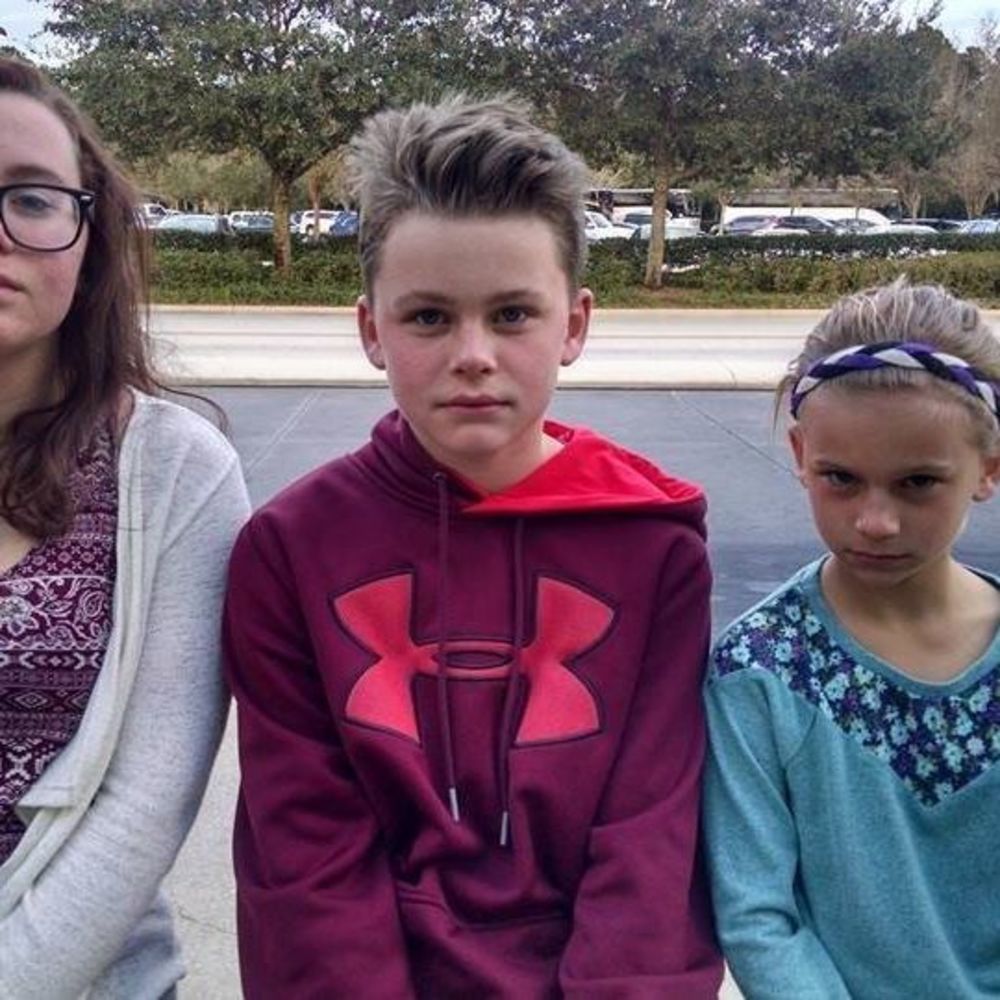 Meet your Posher, Angela