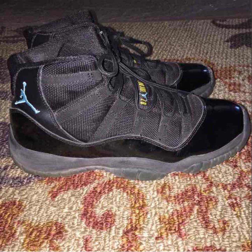 Jordan retro 11 no box or soles