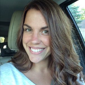 Meet your Posher, Kara