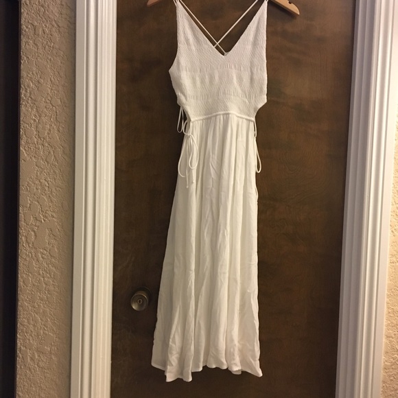 Zara Dresses & Skirts - zara basic brand white cut out dress