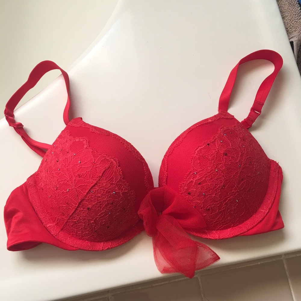 Victoria's secret red plunge bra 34A