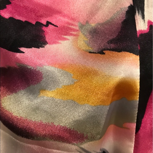 Dress - Picture 5 of 6