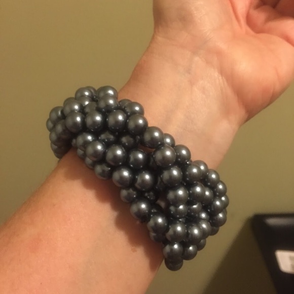 Bracelets $4 buys both! - Picture 4 of 8