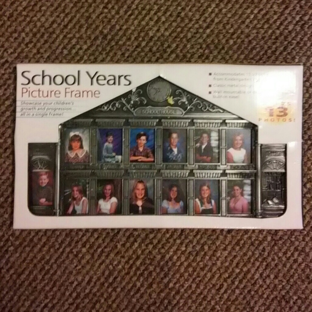 COOL KIDS SCHOOL FRAME
