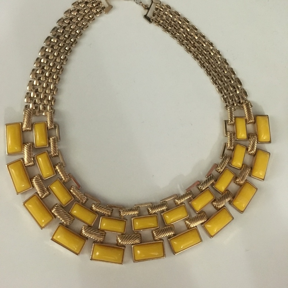 Fashion necklace