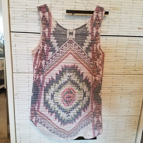 **SOLD**Daytrip boho hi-lo tank - Picture 3 of 4