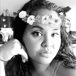 Meet your Posher, Tehani