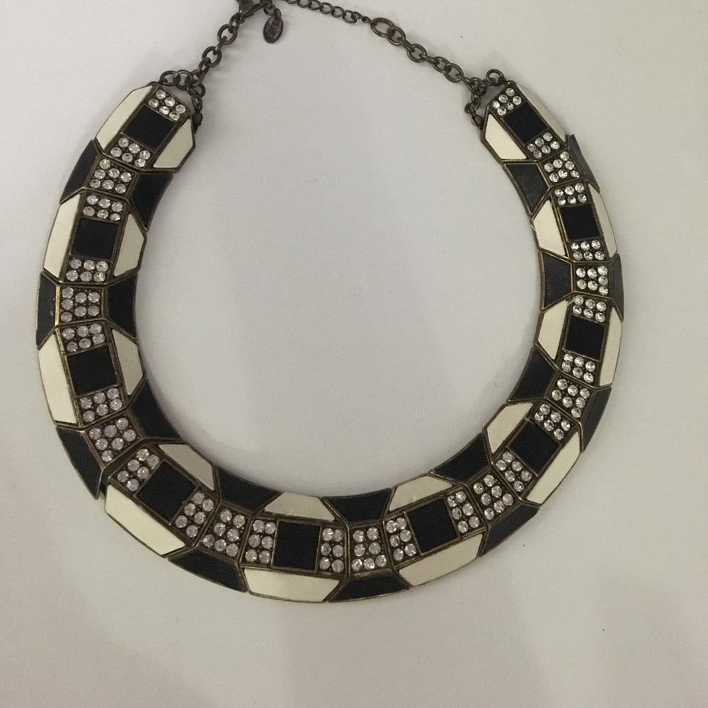 Fashion necklace