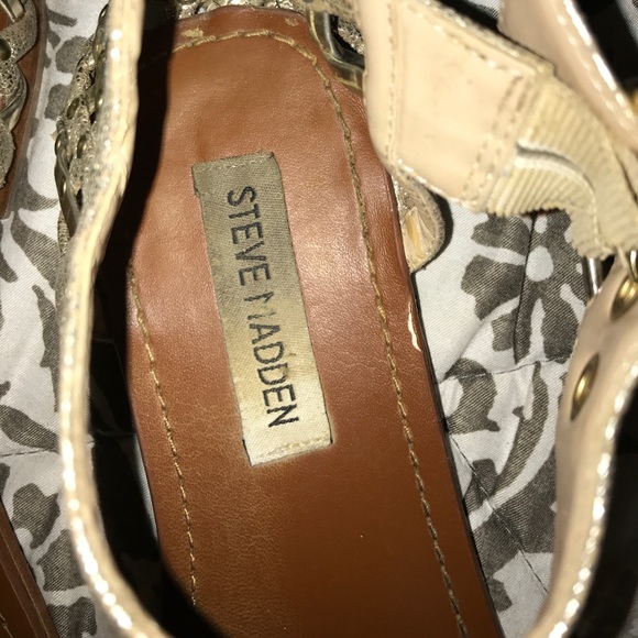 steve madden gold sandals - Picture 2 of 4