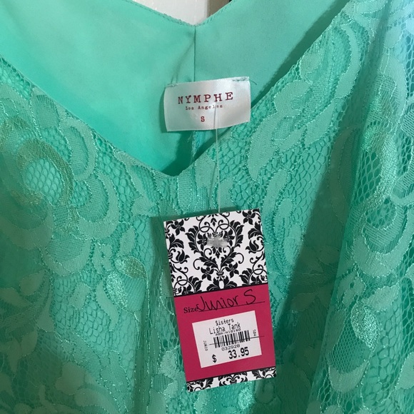 Lace top - Picture 2 of 6