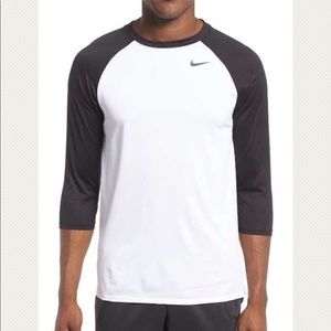 ⬇️Nike Baseball Tee Athletic Cut