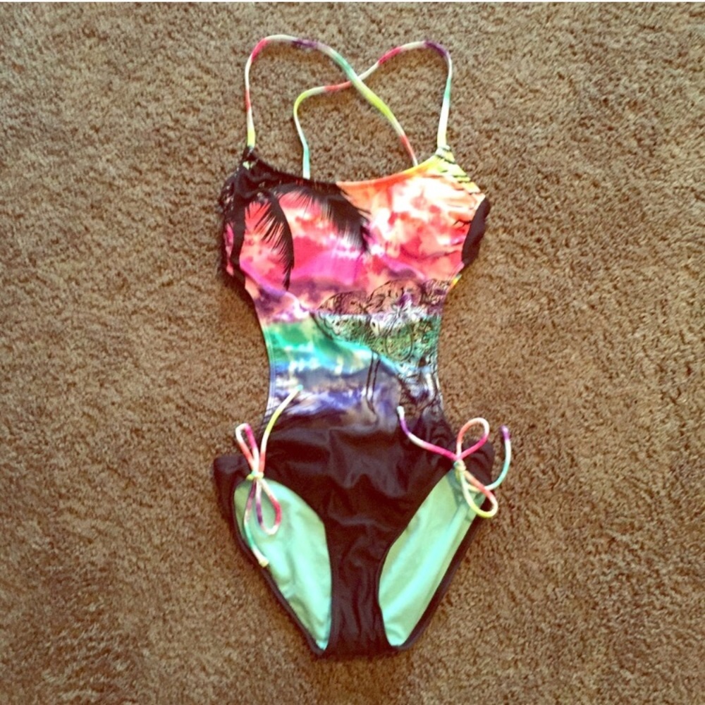 Monikini ❤️ new!