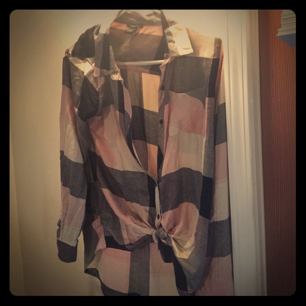 Flannel size small