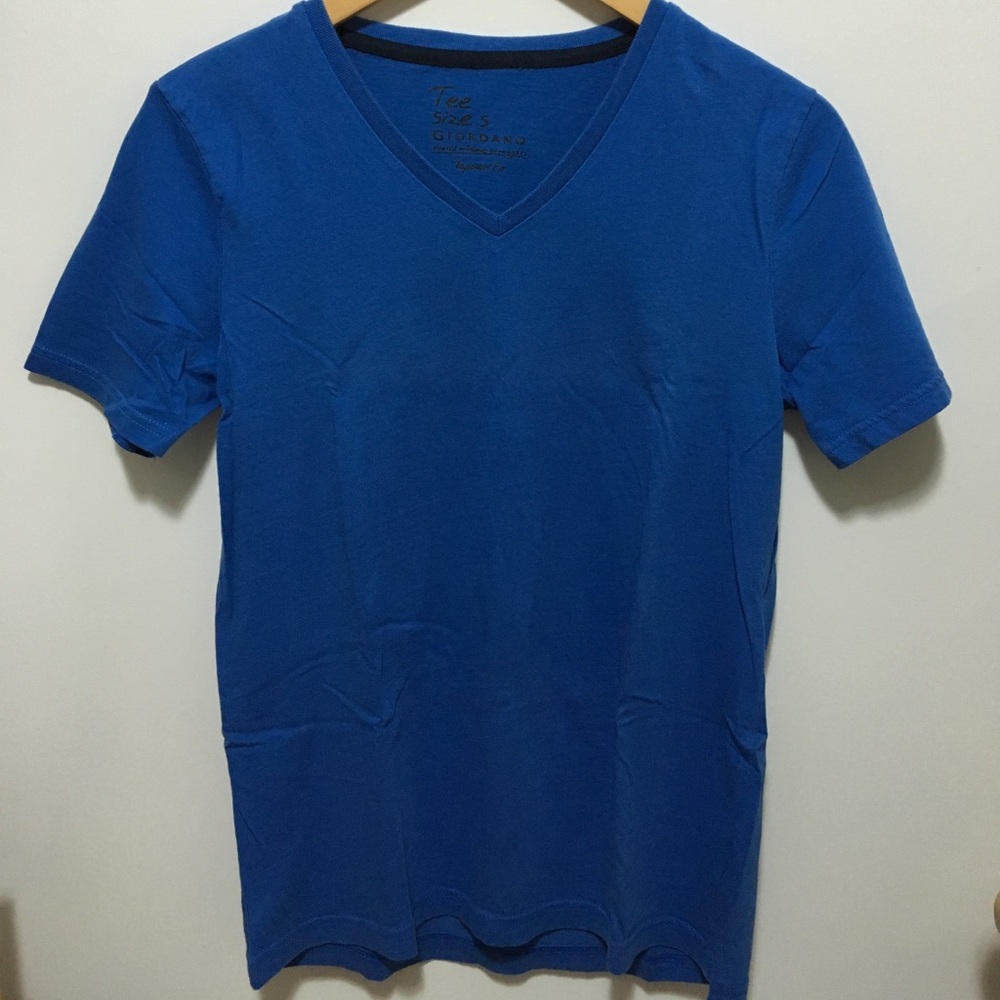 Giordano Short Sleeve V-Neck Tapered Fit T-Shirt Blue Men's Size Small
